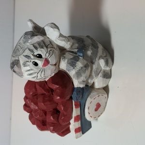 Eddie Walker Cat Figurine